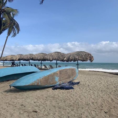 Tayrona Juancho'S House Hostel & Coworking Los Naranjos Dış mekan fotoğraf