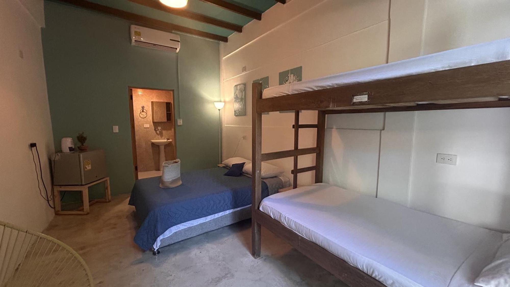 Tayrona Juancho'S House Hostel & Coworking Los Naranjos Dış mekan fotoğraf